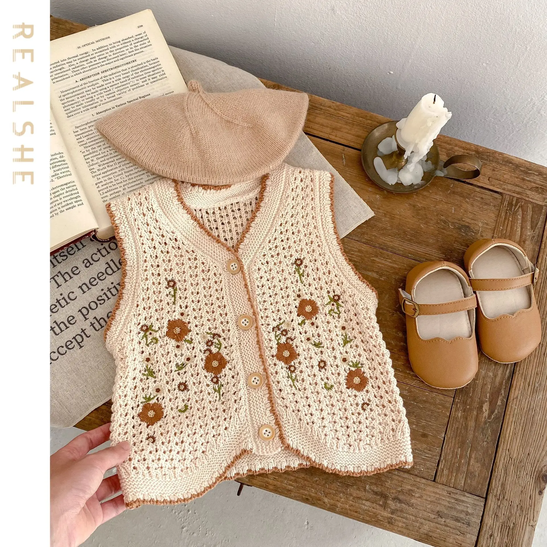 2023 Sweet Baby Vest for Girls Autumn Sleeveless Floral Embroidery Vests Jacket Girls Coats Kids Outdoor Vest Clothes
2023 Sweet Baby Vest for Girls Autumn Sleeveless Floral Embroidery Vests Jacket Girls Coats Kids Outdoor Vest Clothes