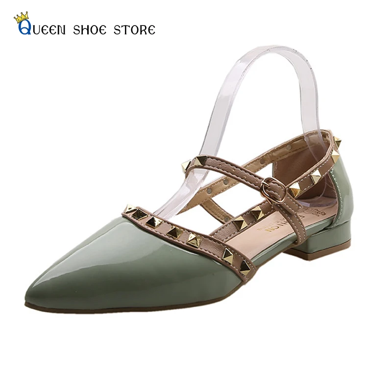 Low Square Heel High Heels 2022 Spring New Fashion Outerwear Thick Heel Sandals Fairy Style Temperament Pointed Toe Shoes
Low Square Heel High Heels 2022 Spring New Fashion Outerwear Thick Heel Sandals Fairy Style Temperament Pointed Toe Shoes