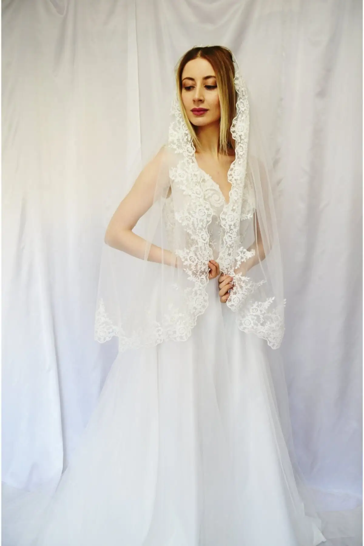 Bridal Accessories Bridal Veil Lacy Ecru Wedding Handmade For Bride And Bridesmaids
Bridal Accessories Bridal Veil Lacy Ecru Wedding Handmade For Bride And Bridesmaids