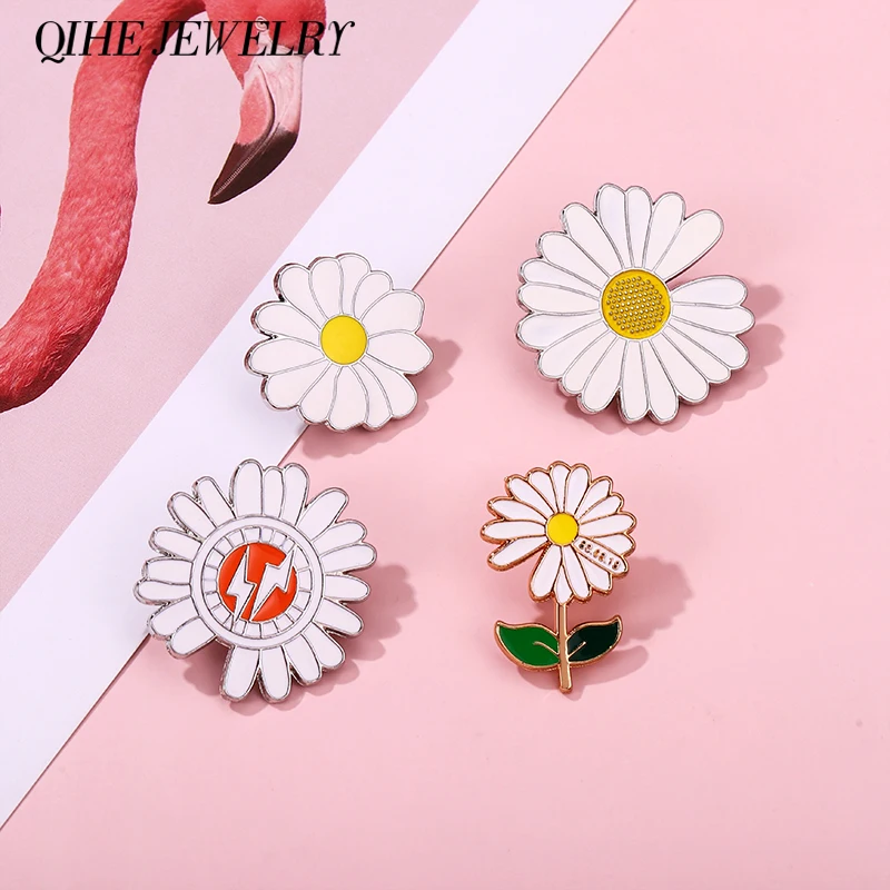 White Daisy Enamel Pin Badge Sun Flower Brooch Metal Lapel Clothes Women Plant Cartoon Accessories Hats Custom Gift Wholesale
White Daisy Enamel Pin Badge Sun Flower Brooch Metal Lapel Clothes Women Plant Cartoon Accessories Hats Custom Gift Wholesale