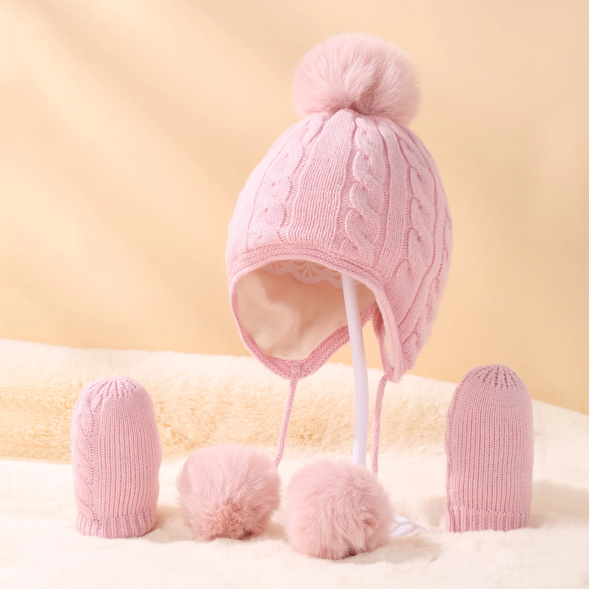 Зимняя теплая милая детская шапка и перчатки для мальчиков и девочек
Зимняя теплая милая детская шапка и перчатки для мальчиков и девочек