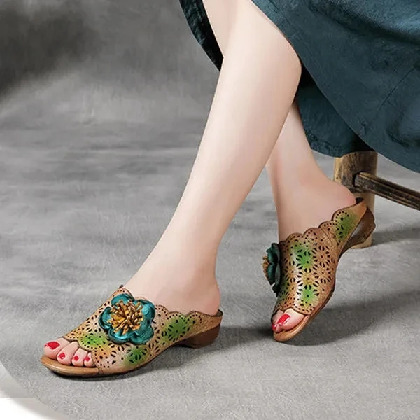 Season Leather Ladies Retro Slippers Flat With Outside Slides Floral Leisure Female Vintage Handmade Sewing Slipper 
Season Leather Ladies Retro Slippers Flat With Outside Slides Floral Leisure Female Vintage Handmade Sewing Slipper