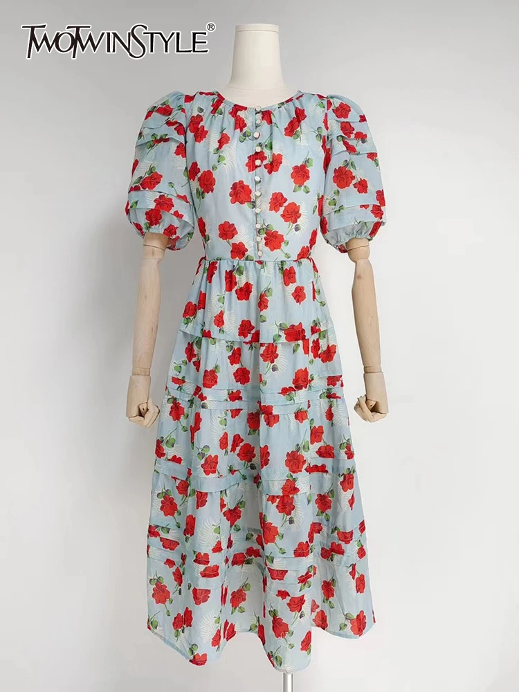 Женское платье миди TWOTWINSTYLE, винтажное платье с принтом, с v-образным вырезом, коротким рукавом и высокой талией, новинка 2022
Женское платье миди TWOTWINSTYLE, винтажное платье с принтом, с v-образным вырезом, коротким рукавом и высокой талией, новинка 2022