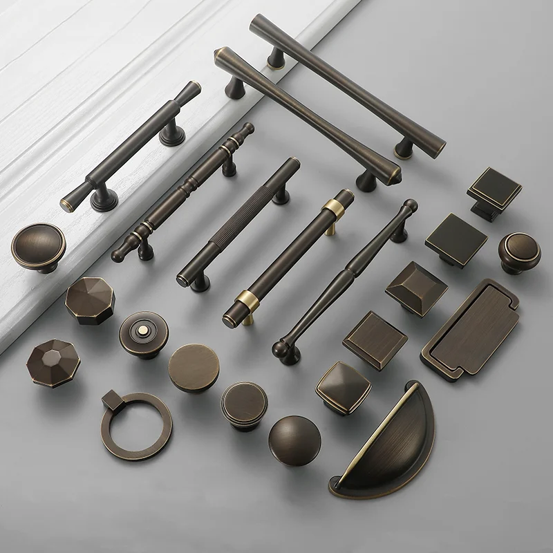 Home Decoration Accessories Retro Extended Coat Cabinet Door Handle American Simple Brass New Chinese Antique Drawer Handle
Home Decoration Accessories Retro Extended Coat Cabinet Door Handle American Simple Brass New Chinese Antique Drawer Handle