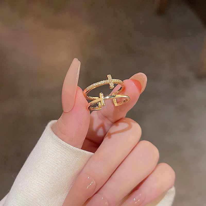 Double Cross Flashing Zircon Open Rings for Women Student Korean Index Finger Ring 2022 Fashion Jewelry Gift
Double Cross Flashing Zircon Open Rings for Women Student Korean Index Finger Ring 2022 Fashion Jewelry Gift