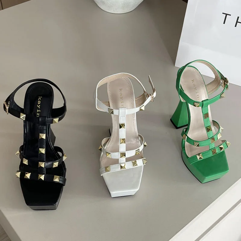 Gladiator Women High Heels 2022 New Peep Square Toe Rivet Platform High-Heeled Shoes For Ladies Casual Outside Sandals Slides
Gladiator Women High Heels 2022 New Peep Square Toe Rivet Platform High-Heeled Shoes For Ladies Casual Outside Sandals Slides