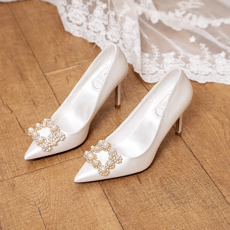 Dress Shoes White High Heels Women's Thin Heel Satin Wedding Dress Wedding Shoes Rhinestone Square Buckle Wine Red Bride Shoes
Dress Shoes White High Heels Women's Thin Heel Satin Wedding Dress Wedding Shoes Rhinestone Square Buckle Wine Red Bride Shoes