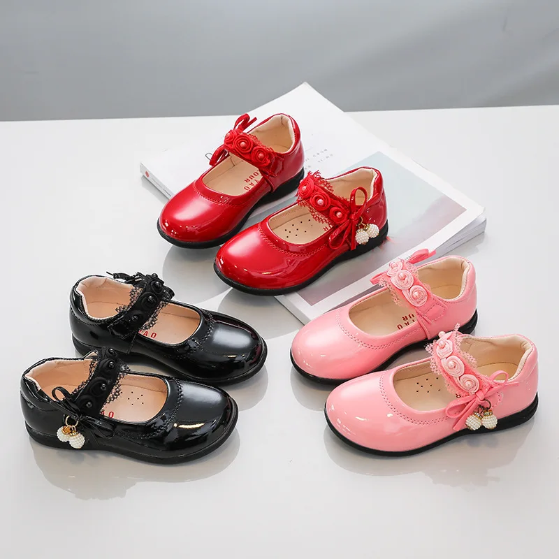 Girls PU Wedding Shoes Solid Pink 2022 Spring Fashion Kids Britain Baby Princess Chic with Lace Flowers and Pearls Mary Jane
Girls PU Wedding Shoes Solid Pink 2022 Spring Fashion Kids Britain Baby Princess Chic with Lace Flowers and Pearls Mary Jane