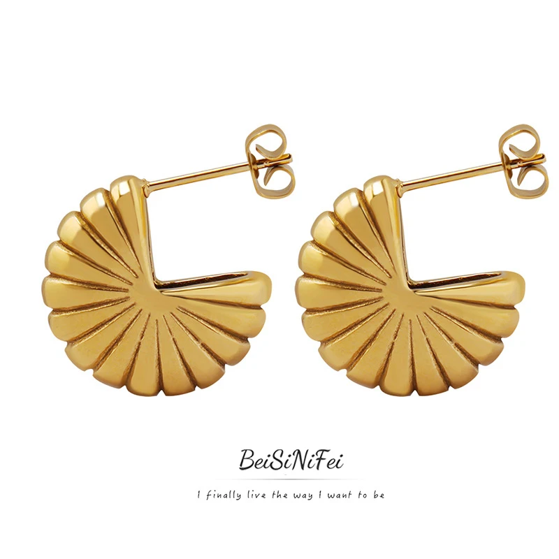 Stainless steel earrings for women ins fan-shaped thread-shaped personality earrings creative unique earrings women's jewelry
Stainless steel earrings for women ins fan-shaped thread-shaped personality earrings creative unique earrings women's jewelry