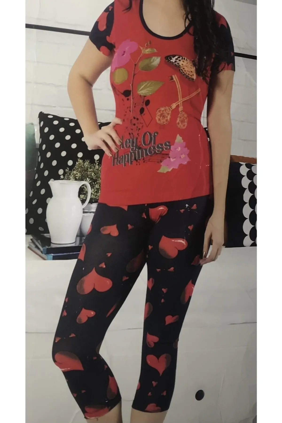 Пижама-капри женская с коротким рукавом, пижама для сна и отдыха, одежда для сна, ночная рубашка, повседневный домашний костюм
Пижама-капри женская с коротким рукавом, пижама для сна и отдыха, одежда для сна, ночная рубашка, повседневный домашний костюм