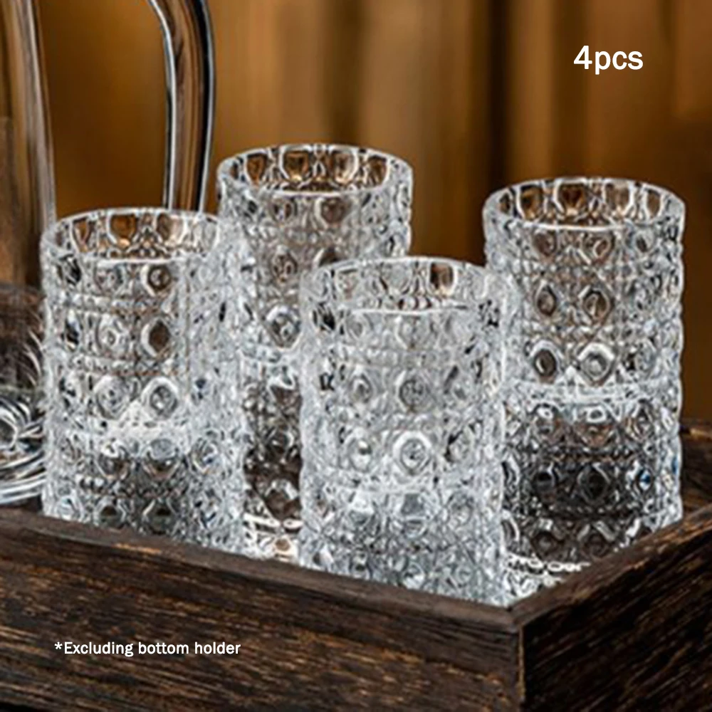 Японские бокалы для сакэ, стекло, алмазная текстура
Японские бокалы для сакэ, стекло, алмазная текстура