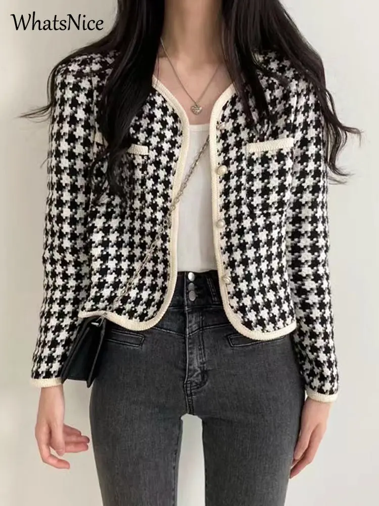 French Vintage Small Fragrance Short Coat Women Clothes Female Fashion Office Ladies Beautiful Plaid Jackets Casual OL Parkas
French Vintage Small Fragrance Short Coat Women Clothes Female Fashion Office Ladies Beautiful Plaid Jackets Casual OL Parkas
