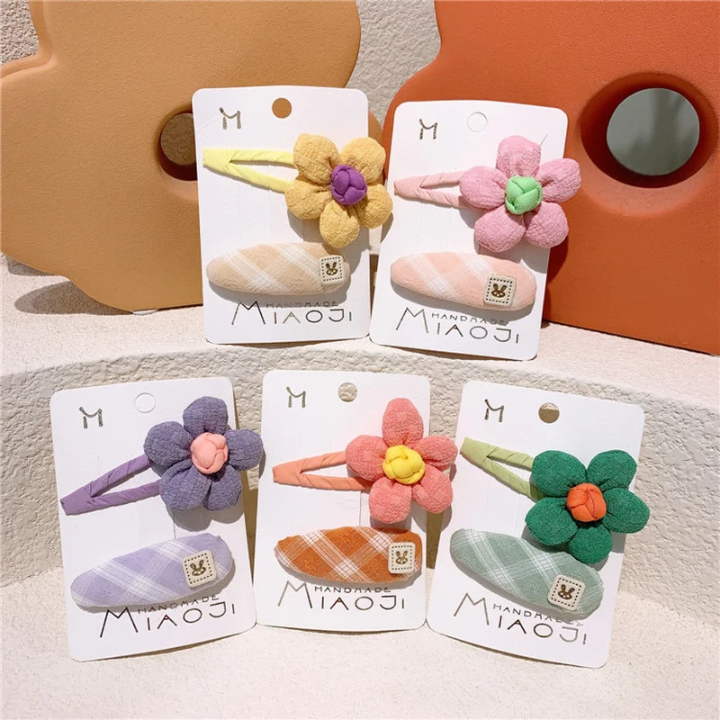 Autumn Winter New Children's Fabric Hairpin Little Girl Cute Flower Hairpin Water Drop BB Clip Broken Hair Edge Hair Accessories
Autumn Winter New Children's Fabric Hairpin Little Girl Cute Flower Hairpin Water Drop BB Clip Broken Hair Edge Hair Accessories
