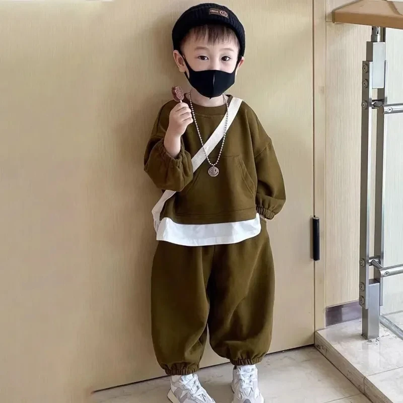 Boys and Girls' Hoodies Autumn Set New Children's Sweater Pants Two Piece Baby Casual Sports Set Kids Outfits
Boys and Girls' Hoodies Autumn Set New Children's Sweater Pants Two Piece Baby Casual Sports Set Kids Outfits