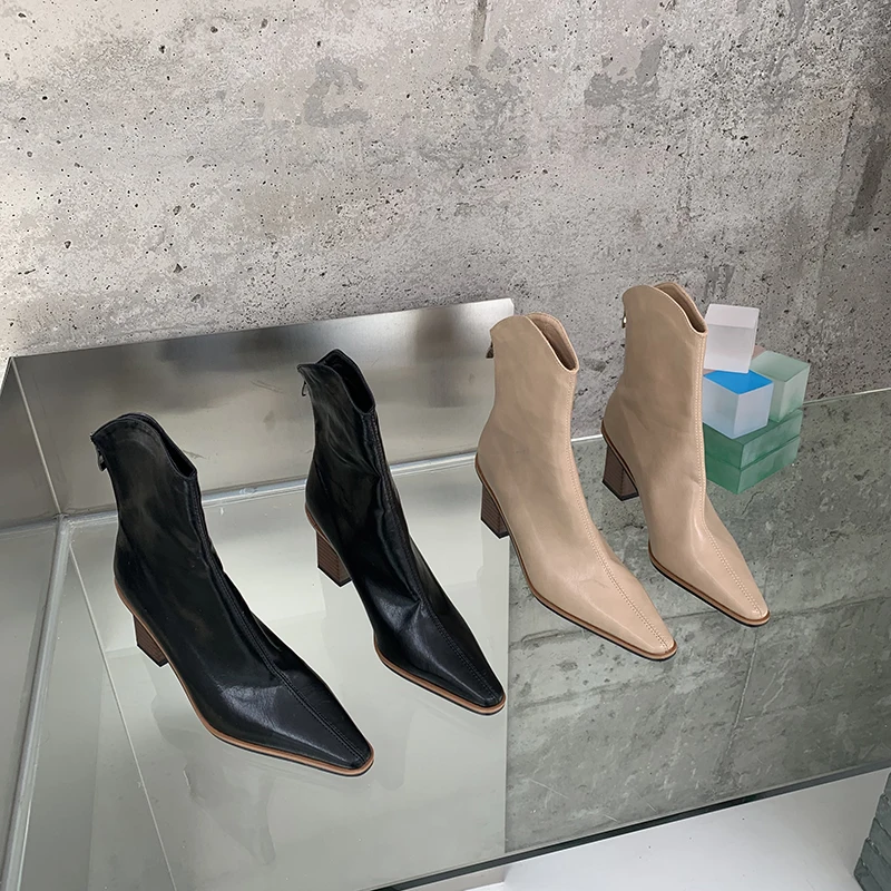 Pointed Toe Women Chelsea Boots Black Beige Stretch Shoes Squre High Heels Back Zipper Solid Color Short Party Pumps Shoes 35-39
Pointed Toe Women Chelsea Boots Black Beige Stretch Shoes Squre High Heels Back Zipper Solid Color Short Party Pumps Shoes 35-39
