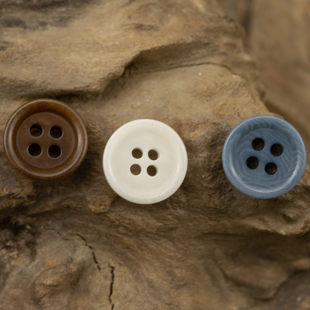 11pcs Coffee Corozo Buttons For Clothing Sewing Accessories Natural Designer Casual Spring Summer Shirt Suit Sweater Button
11pcs Coffee Corozo Buttons For Clothing Sewing Accessories Natural Designer Casual Spring Summer Shirt Suit Sweater Button