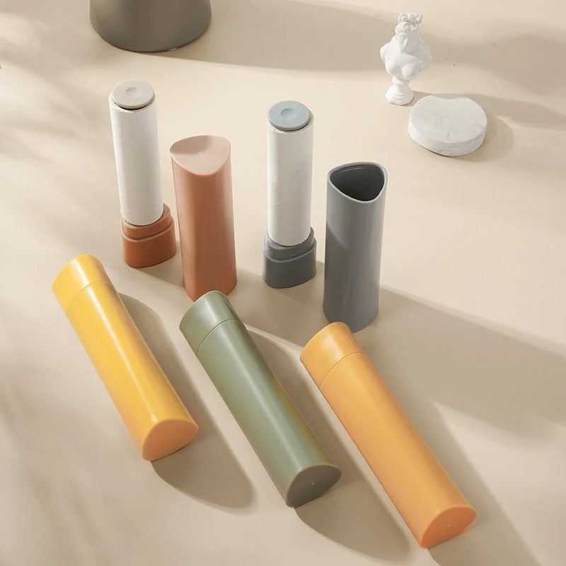 Мини Портативный липкий ролик для чистки шерсти домашних животных 
Мини Портативный липкий ролик для чистки шерсти домашних животных