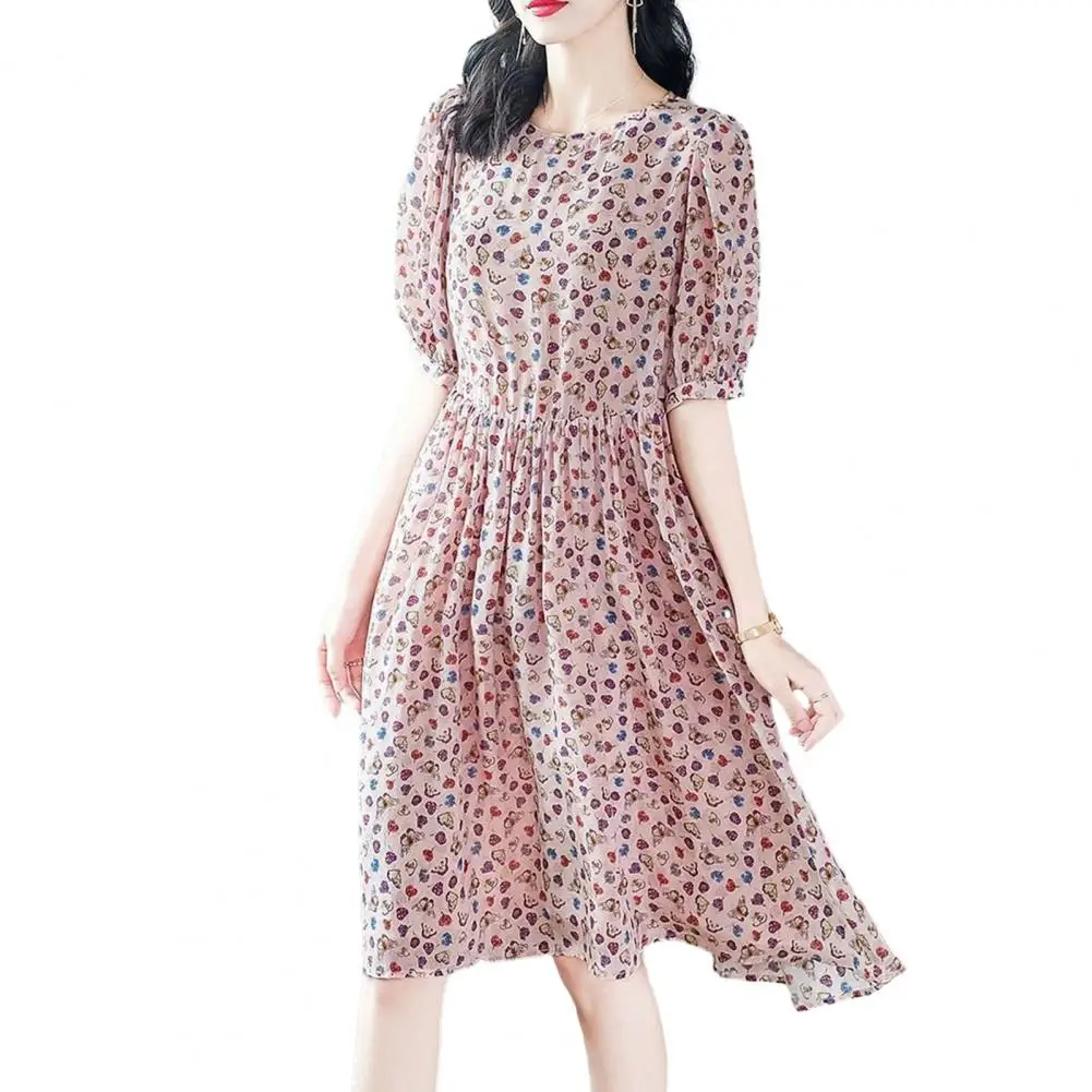 Женское Пляжное Платье До Колена, облегающее платье с цветочным принтом, круглым вырезом и рукавом до локтя, свободное платье с цветочным принтом для лета
Женское Пляжное Платье До Колена, облегающее платье с цветочным принтом, круглым вырезом и рукавом до локтя, свободное платье с цветочным принтом для лета