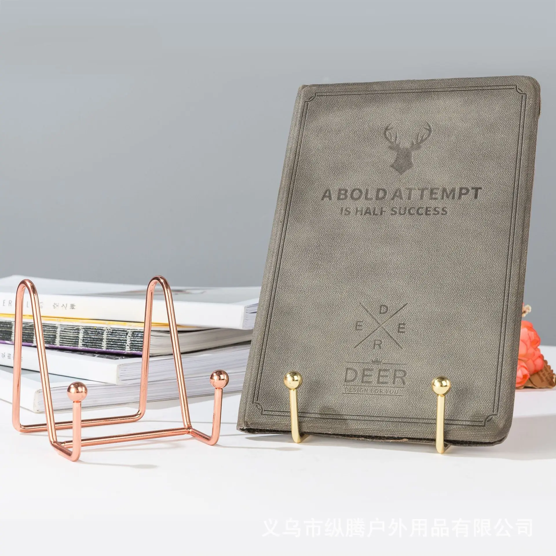 Металлическая подставка для фоторамки, полка для книг, стойка для хранения цвета розового золота, декоративная подставка для дисплея, держа...
Металлическая подставка для фоторамки, полка для книг, стойка для хранения цвета розового золота, декоративная подставка для дисплея, держа...