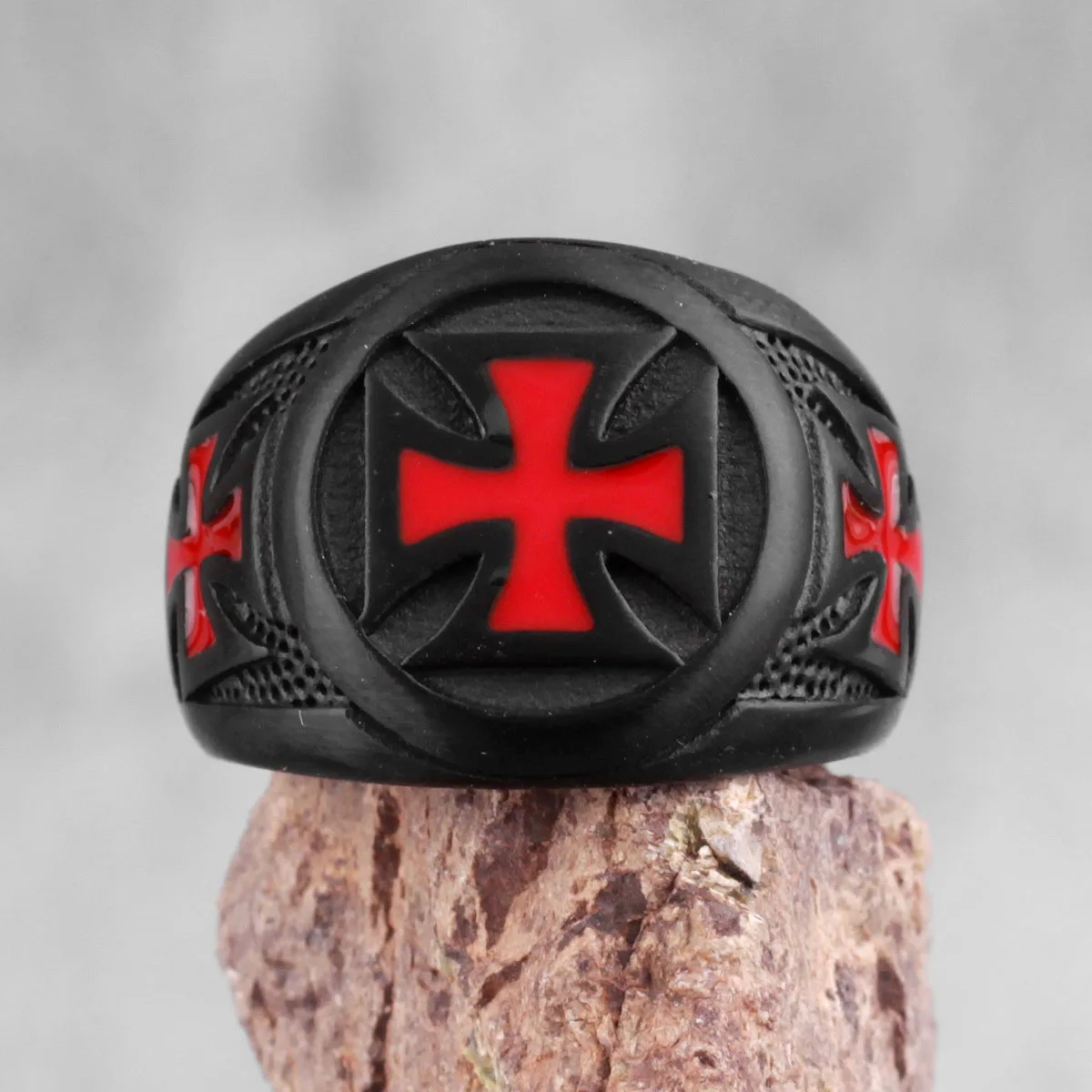 Red Cross Black Stainless Steel Mens Rings Religion Punk Hip Hop for Male Boyfriend Biker Jewelry Creativity Gift Wholesale
Red Cross Black Stainless Steel Mens Rings Religion Punk Hip Hop for Male Boyfriend Biker Jewelry Creativity Gift Wholesale