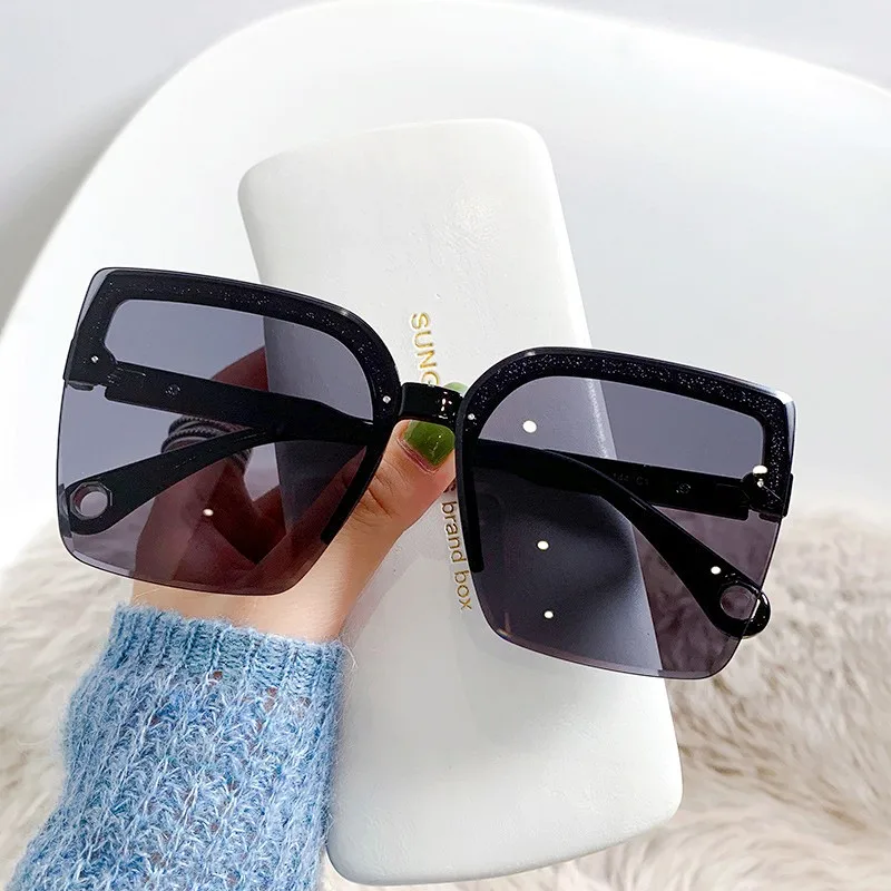 1Pc Oversized Sunglasses Man Woman Fashion Rimless Vintage Square Sun Glasses Eyewear Luxury Brand Design UV400 Female Shades
1Pc Oversized Sunglasses Man Woman Fashion Rimless Vintage Square Sun Glasses Eyewear Luxury Brand Design UV400 Female Shades