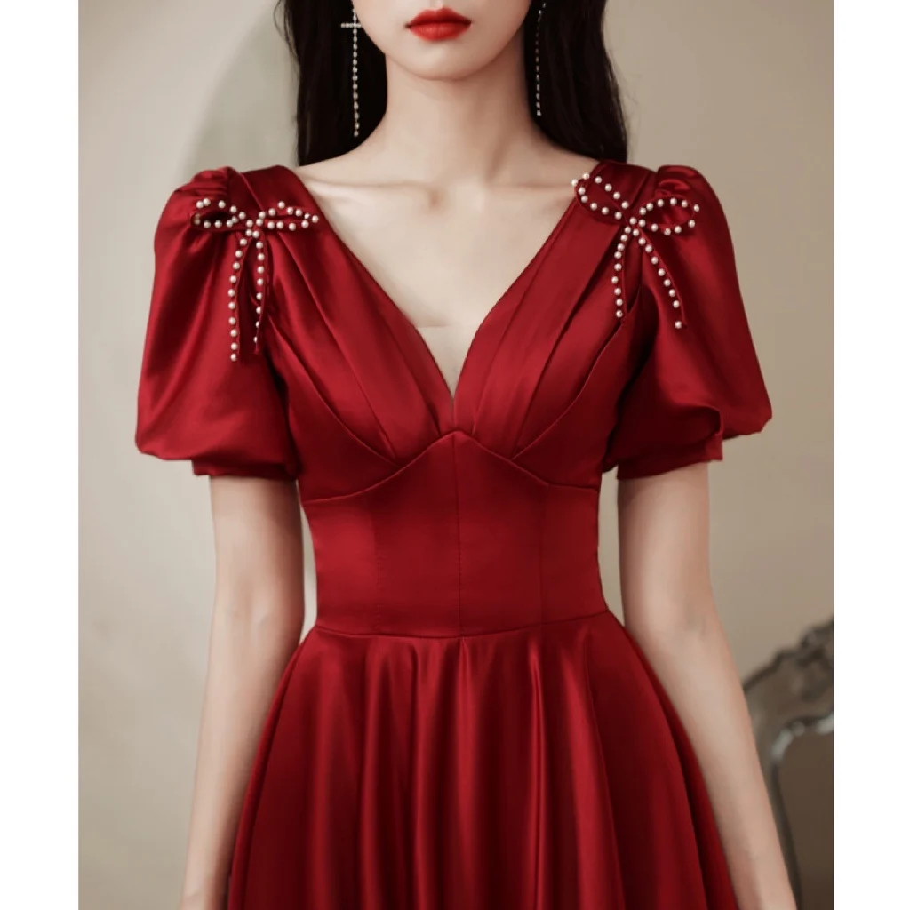 Satin Wine Red Evening Dresses Retro Puff Sleeve Bow Pearl A-Line Slim Cocktail Party Gown Women Sexy V-Neck Long Dresses New
Satin Wine Red Evening Dresses Retro Puff Sleeve Bow Pearl A-Line Slim Cocktail Party Gown Women Sexy V-Neck Long Dresses New