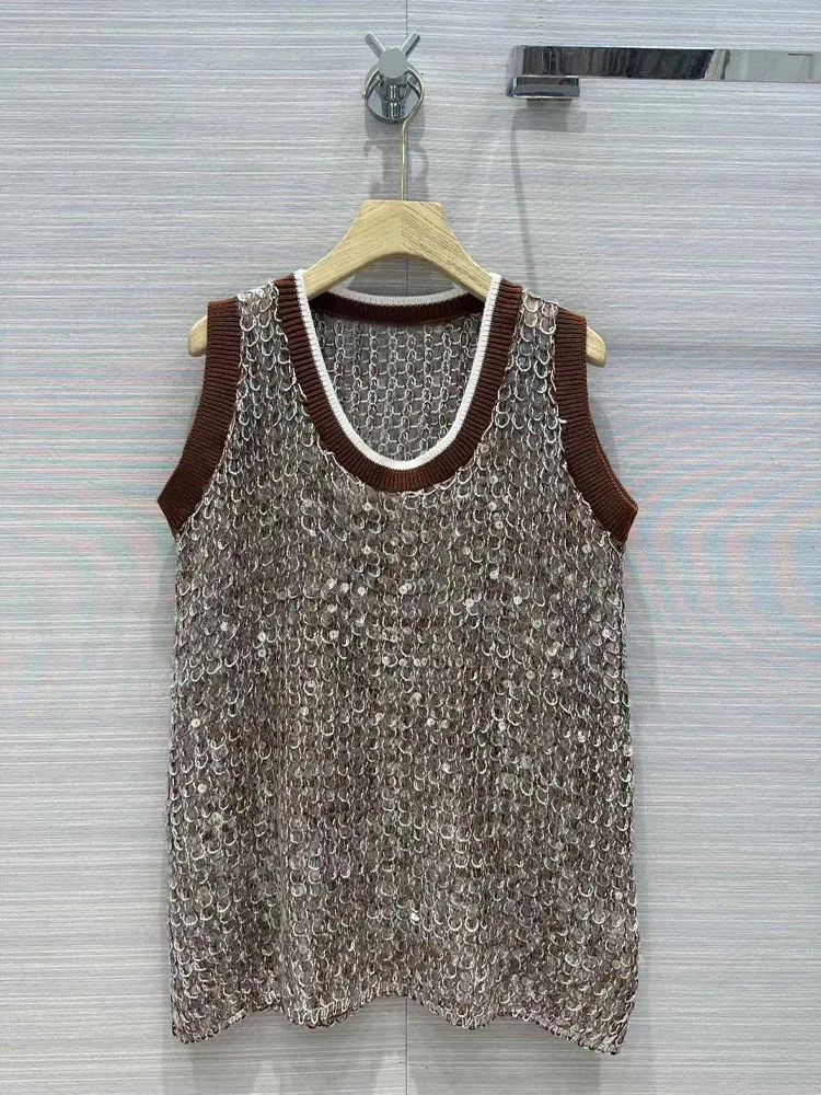 2023 New design fish scale sequin knitted vest womens vest tops summer clothes mature female clothes
2023 New design fish scale sequin knitted vest womens vest tops summer clothes mature female clothes