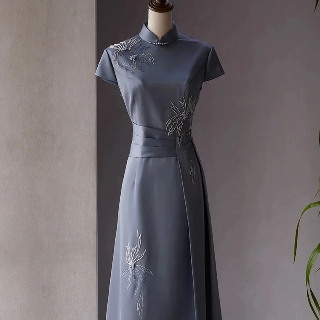 Charmful Haze Blue Mother of the Bride Dress Beaded A Line High Collar Satin Short Sleeve Pearl Wedding Party Evening Gowns New
Charmful Haze Blue Mother of the Bride Dress Beaded A Line High Collar Satin Short Sleeve Pearl Wedding Party Evening Gowns New