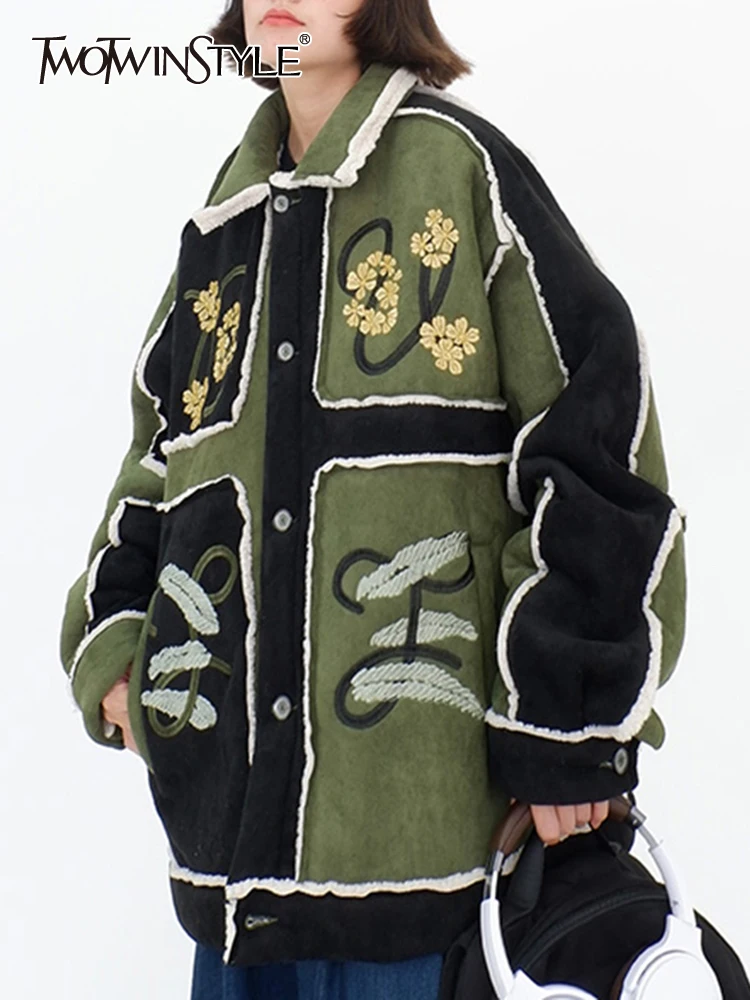 Женская однобортная парка TWOTWINSTYLE, черная повседневная куртка составного кроя с длинными рукавами, отложным воротником и вышивкой,
Женская однобортная парка TWOTWINSTYLE, черная повседневная куртка составного кроя с длинными рукавами, отложным воротником и вышивкой,