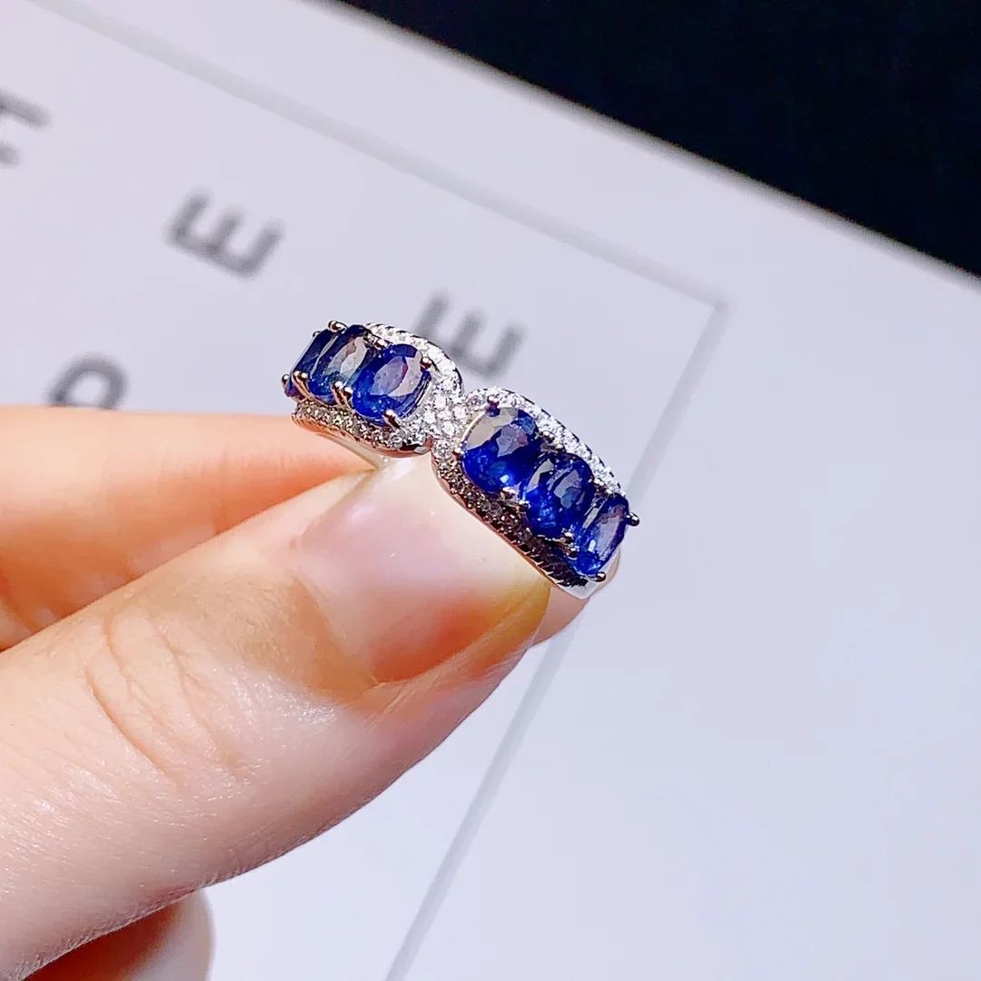 Женское кольцо из серебра 925 пробы с сапфировым красным сапфиром
Женское кольцо из серебра 925 пробы с сапфировым красным сапфиром