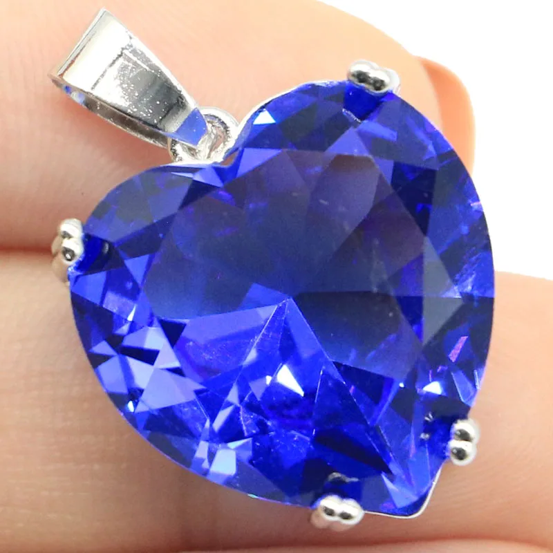 925 SOLID STERLING SILVER PENDANT 7.3g Heart Shape Purple Spinel Rich Blue Violet Tanzanite Aquamarine Jewelry For Woman's
925 SOLID STERLING SILVER PENDANT 7.3g Heart Shape Purple Spinel Rich Blue Violet Tanzanite Aquamarine Jewelry For Woman's