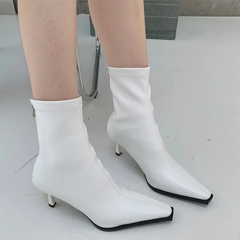 2022 Pointed Toe Modern Boots For Ladies Sewing Outdoor Female Heel Shoes Short Boot Casual Fashion Zippers Women Ankle Boots
2022 Pointed Toe Modern Boots For Ladies Sewing Outdoor Female Heel Shoes Short Boot Casual Fashion Zippers Women Ankle Boots