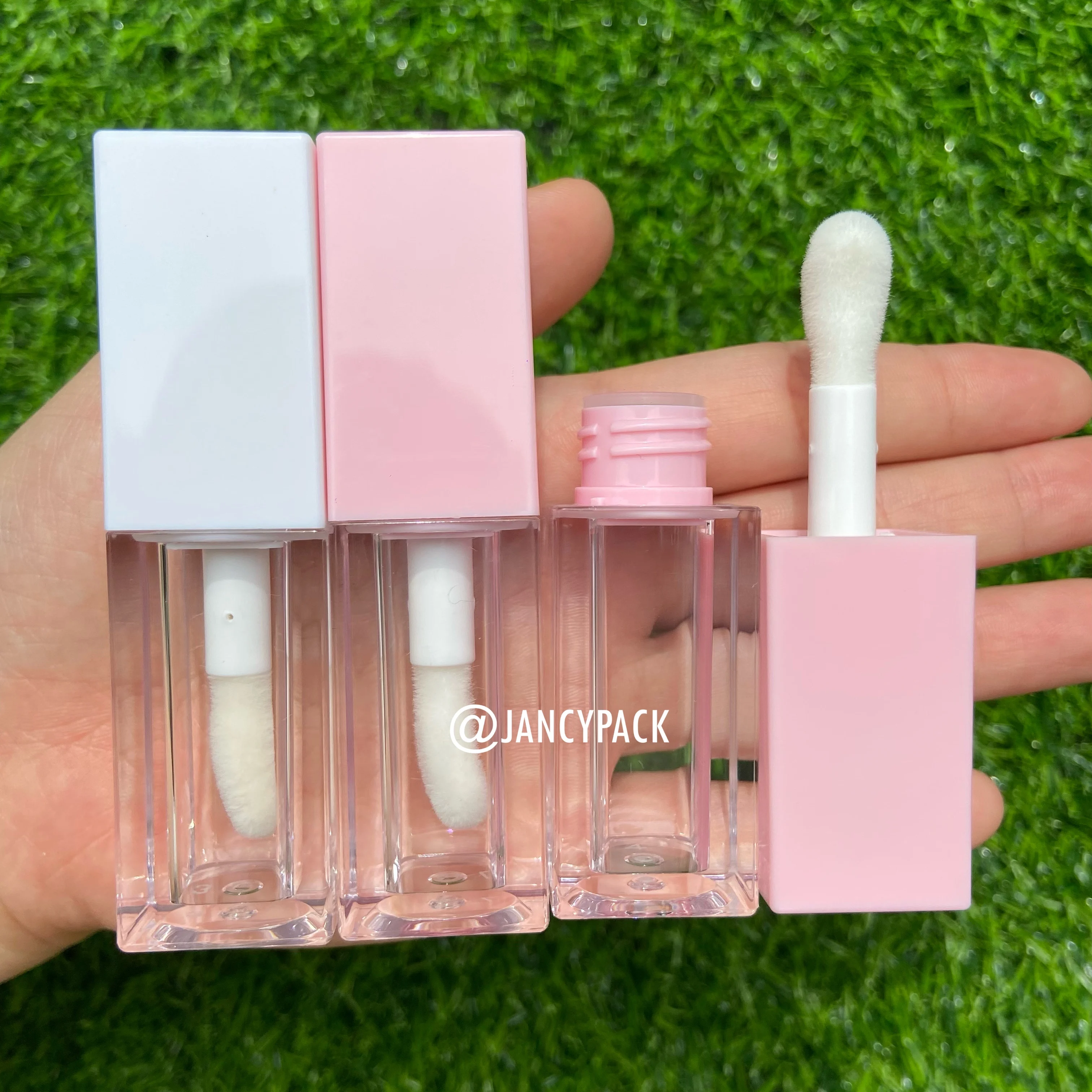 5ml Bottle pink Lip Glaze Empty Tube Lip Gloss Tube Lipstick Tube white square Eyelash Tube Thick wand Refillable Bottles
5ml Bottle pink Lip Glaze Empty Tube Lip Gloss Tube Lipstick Tube white square Eyelash Tube Thick wand Refillable Bottles