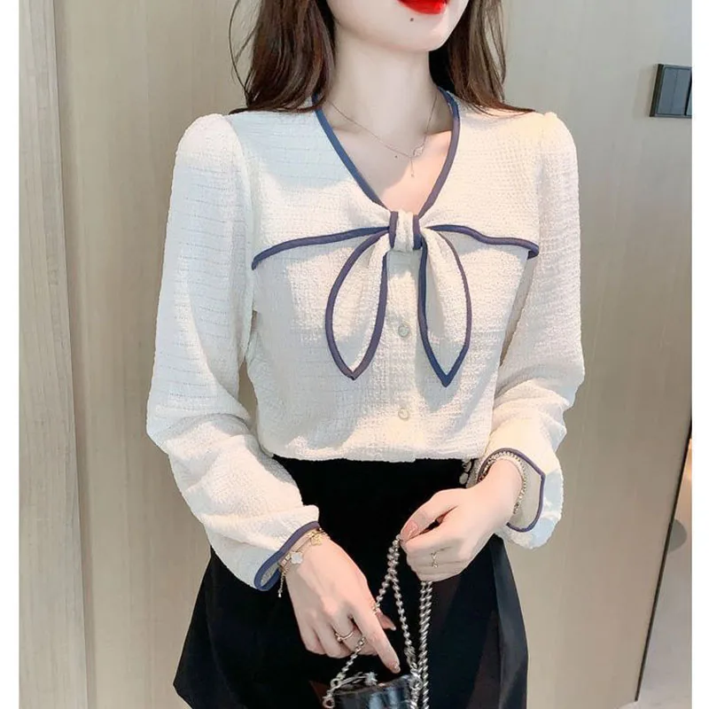 Sweet V-Neck Spliced Lace Up Bow Shirt Women's Clothing 2023 Spring New Loose Casual Tops All-match Office Lady Blouse
Sweet V-Neck Spliced Lace Up Bow Shirt Women's Clothing 2023 Spring New Loose Casual Tops All-match Office Lady Blouse