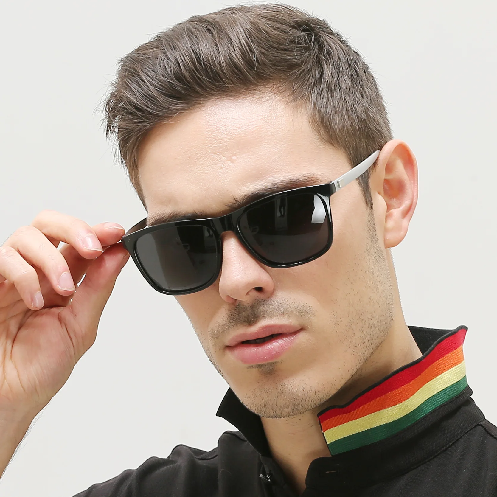 Rectangle Vintage polarized Sunglasses Men Gradent lens Driving Sun Glasses Retro Mirror Shades Male Oculos De Sol UV400
Rectangle Vintage polarized Sunglasses Men Gradent lens Driving Sun Glasses Retro Mirror Shades Male Oculos De Sol UV400