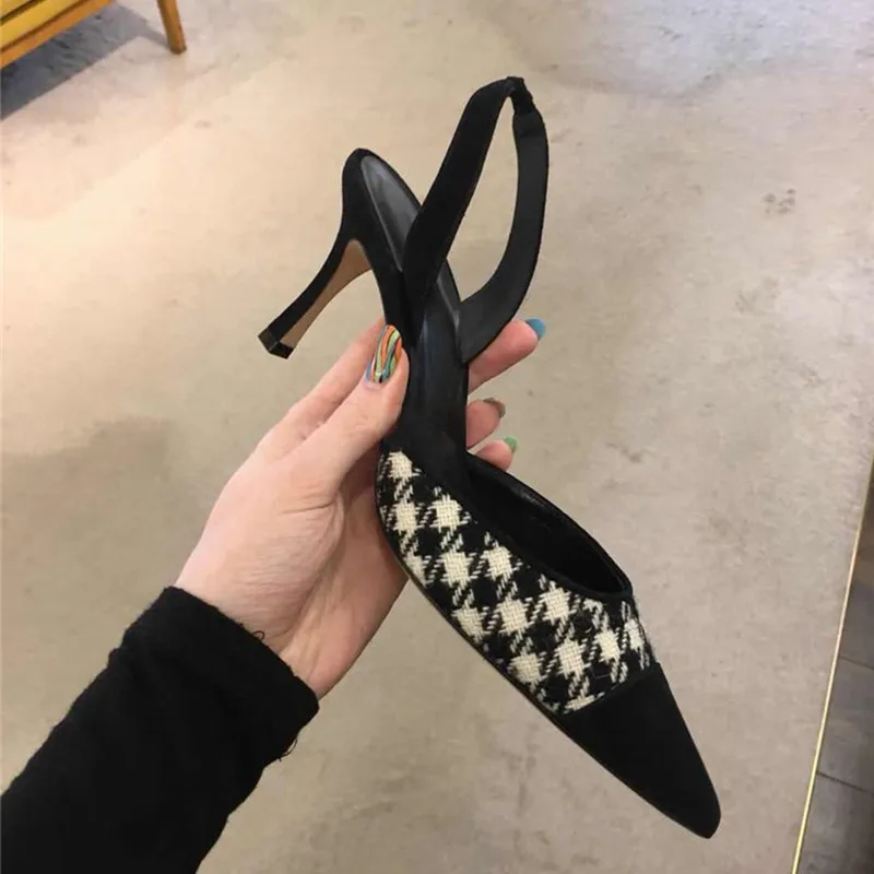 Sandals Women's 2022 New Summer Pointed Sandals Women's Thin Heel Middle Heel High Heel Shoes Fashion Women's Shoes
Sandals Women's 2022 New Summer Pointed Sandals Women's Thin Heel Middle Heel High Heel Shoes Fashion Women's Shoes