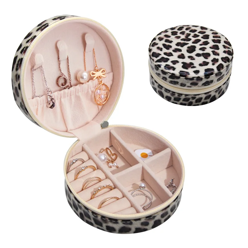 Round Zipper Jewelry Holder Boxes Fashion Portable Mini Small Jewelry Case Bracelet Necklaces Earrings Rings Storage Organizer
Round Zipper Jewelry Holder Boxes Fashion Portable Mini Small Jewelry Case Bracelet Necklaces Earrings Rings Storage Organizer