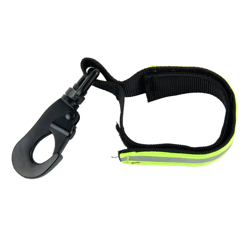 1pc Adjustable Firefighter Glove Straps Green Reflective Trim Buckle Welding Fishing Gloves Storage Fish Tackle Tools Accessory
1pc Adjustable Firefighter Glove Straps Green Reflective Trim Buckle Welding Fishing Gloves Storage Fish Tackle Tools Accessory