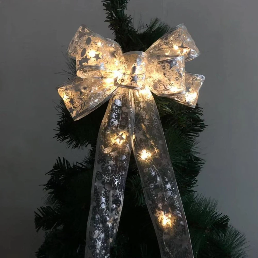 LED Christmas Tree Top Topper Ribbon Bowknot Light Up Bow Xmas Hanging Pendant For Family Merry Party Decorations 35X23cm
LED Christmas Tree Top Topper Ribbon Bowknot Light Up Bow Xmas Hanging Pendant For Family Merry Party Decorations 35X23cm