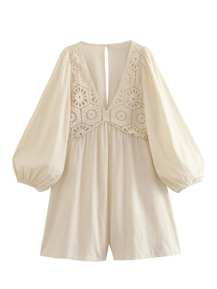 MESTTRAF Sexy 2023 Y2K Chic V Neck Lace Crochet Patchwork Casual Playsuits Ladies Lantern Sleeve Kimono Conjion Shorts Rompers
MESTTRAF Sexy 2023 Y2K Chic V Neck Lace Crochet Patchwork Casual Playsuits Ladies Lantern Sleeve Kimono Conjion Shorts Rompers