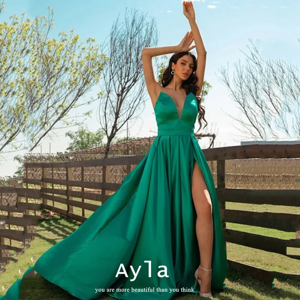 Sexy V-neck Strapless Prom Gowns Flash Green Satin Sweep Train Robes De Soirée Sexy Side Split Vestidos De Noche فساتين السهرة
Sexy V-neck Strapless Prom Gowns Flash Green Satin Sweep Train Robes De Soirée Sexy Side Split Vestidos De Noche فساتين السهرة