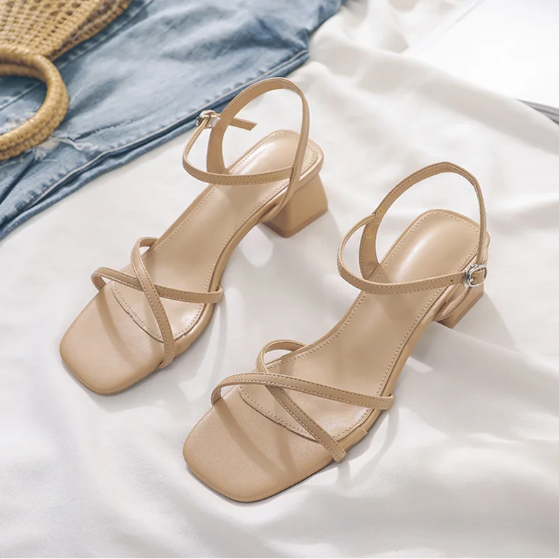 2024 Summer Block Heel Women Sandals Girl Shoes Black Wear Fashion Elegant Heels Footwear Women Work Shoes Comfortable for Work
2024 Summer Block Heel Women Sandals Girl Shoes Black Wear Fashion Elegant Heels Footwear Women Work Shoes Comfortable for Work