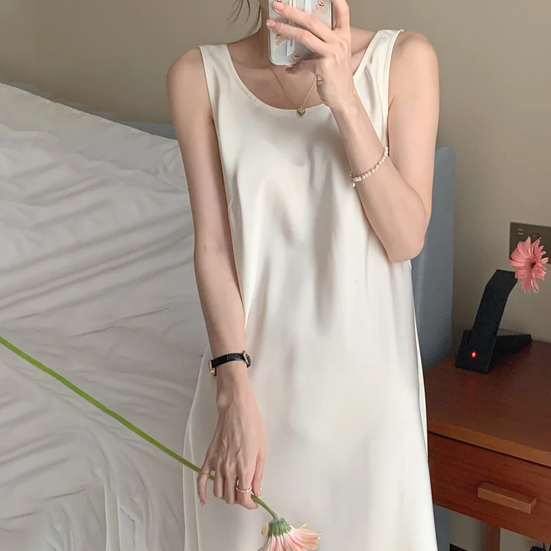 Платье-миди с открытой спиной, Элегантное Длинное однотонное вечернее платье с U-образным вырезом, в Корейском стиле, без рукавов, повседневное простое милое кружевное платье на бретелях
Платье-миди с открытой спиной, Элегантное Длинное однотонное вечернее платье с U-образным вырезом, в Корейском стиле, без рукавов, повседневное простое милое кружевное платье на бретелях