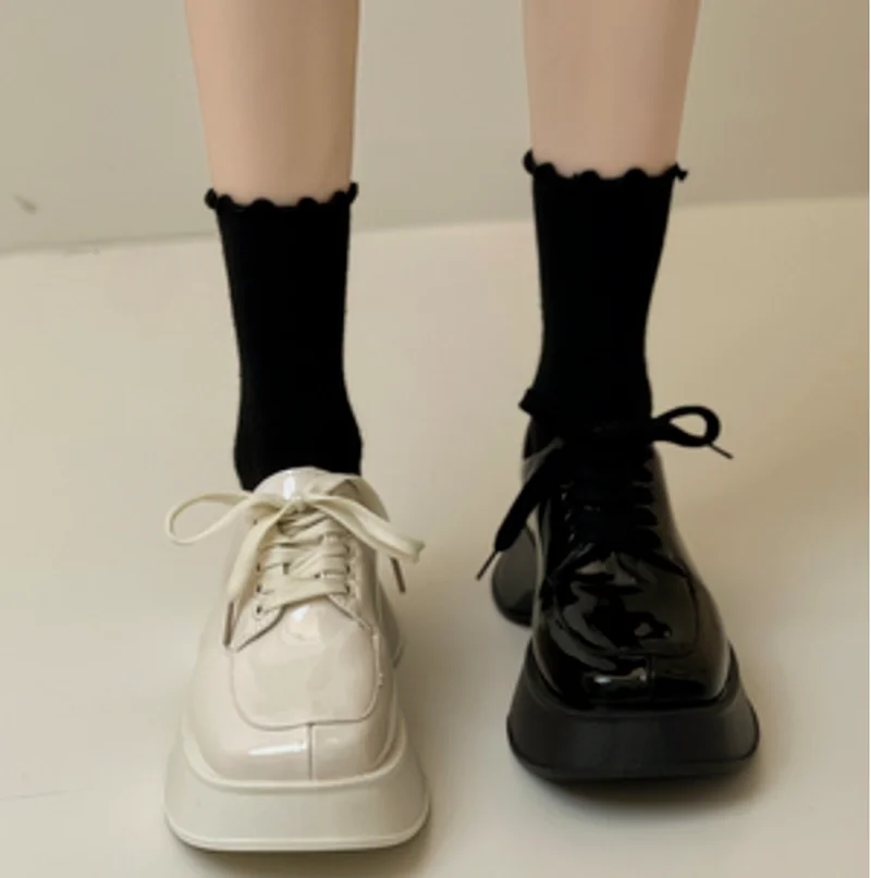 Platform Leather Shoes Women Mary Jane 2022 New Autumn New Fashion Lace-up Thin Pumps British Style Korean Style Ins Fashion 
Platform Leather Shoes Women Mary Jane 2022 New Autumn New Fashion Lace-up Thin Pumps British Style Korean Style Ins Fashion