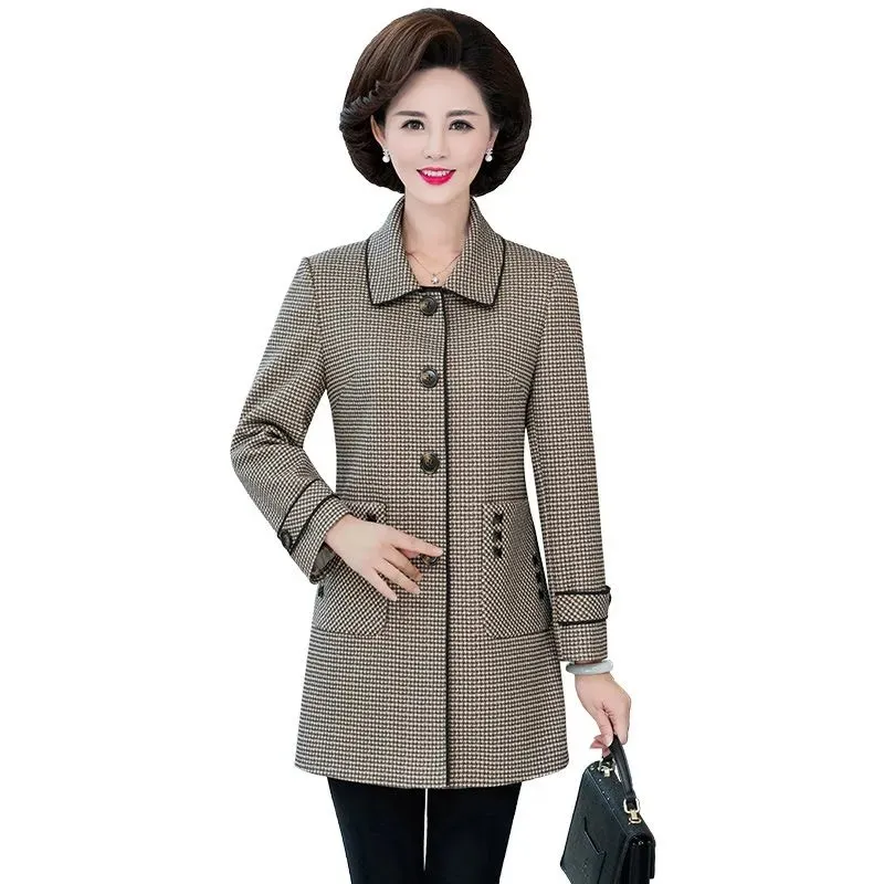 Mothers Spring Autumn Jackets 2022 New Plaid Windbreaker Single Breasted Button Pockets Slim Tops Women's Coats Splicing Outwear
Mothers Spring Autumn Jackets 2022 New Plaid Windbreaker Single Breasted Button Pockets Slim Tops Women's Coats Splicing Outwear