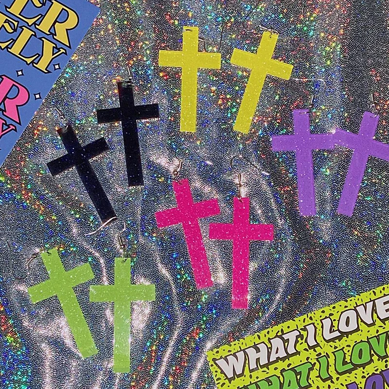 Y2K Accessories Shiny Pink Cross Earrings Cute Aesthetic Harajuku DIY Acrylic Earrings for Women Egirl Goth Jewelry Punk
Y2K Accessories Shiny Pink Cross Earrings Cute Aesthetic Harajuku DIY Acrylic Earrings for Women Egirl Goth Jewelry Punk