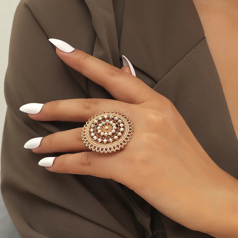 The New Rings for Women Round Hollow Diamond Anillos Mujer Retro National Style Exaggerated Jewelry Free Postage Luxury Party 2
The New Rings for Women Round Hollow Diamond Anillos Mujer Retro National Style Exaggerated Jewelry Free Postage Luxury Party 2