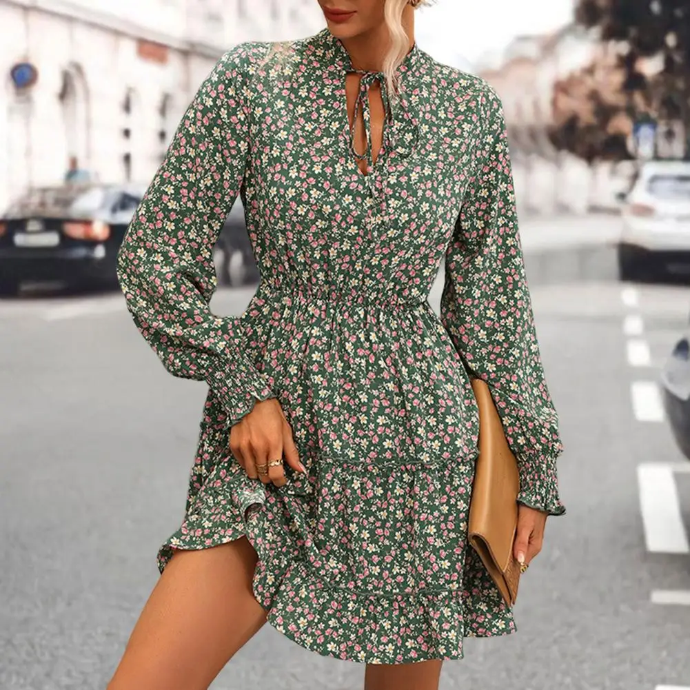 Mini Dress V Neck High Tight Waist Long Sleeves Ruffle Lace Up Streetwear Floral Print Women Autumn Short Dress A-Line Dresses
Mini Dress V Neck High Tight Waist Long Sleeves Ruffle Lace Up Streetwear Floral Print Women Autumn Short Dress A-Line Dresses