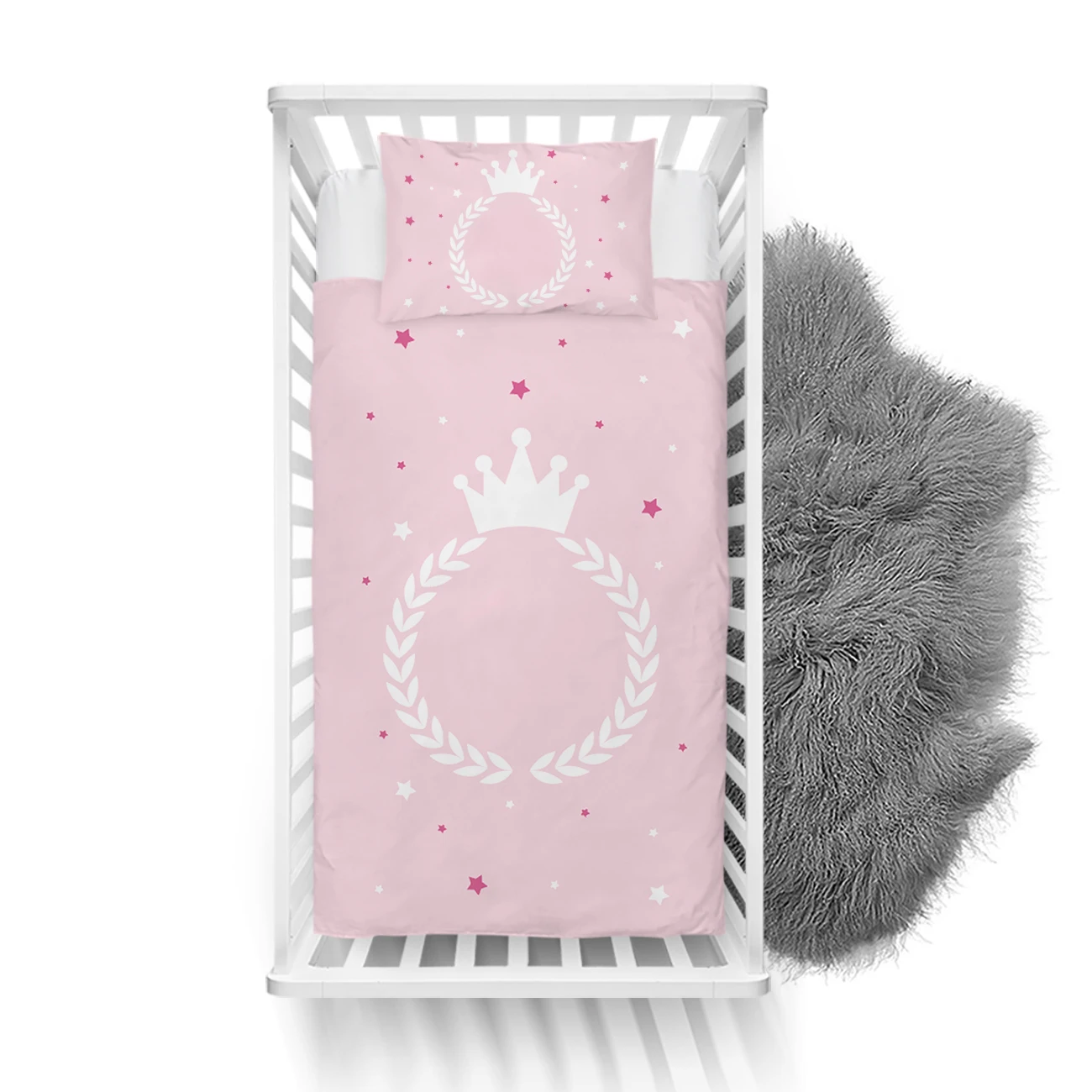 Cute princess crown pattern baby bed bedclothes newborn cartoon baby kids room decoration duvet cover set 
Cute princess crown pattern baby bed bedclothes newborn cartoon baby kids room decoration duvet cover set