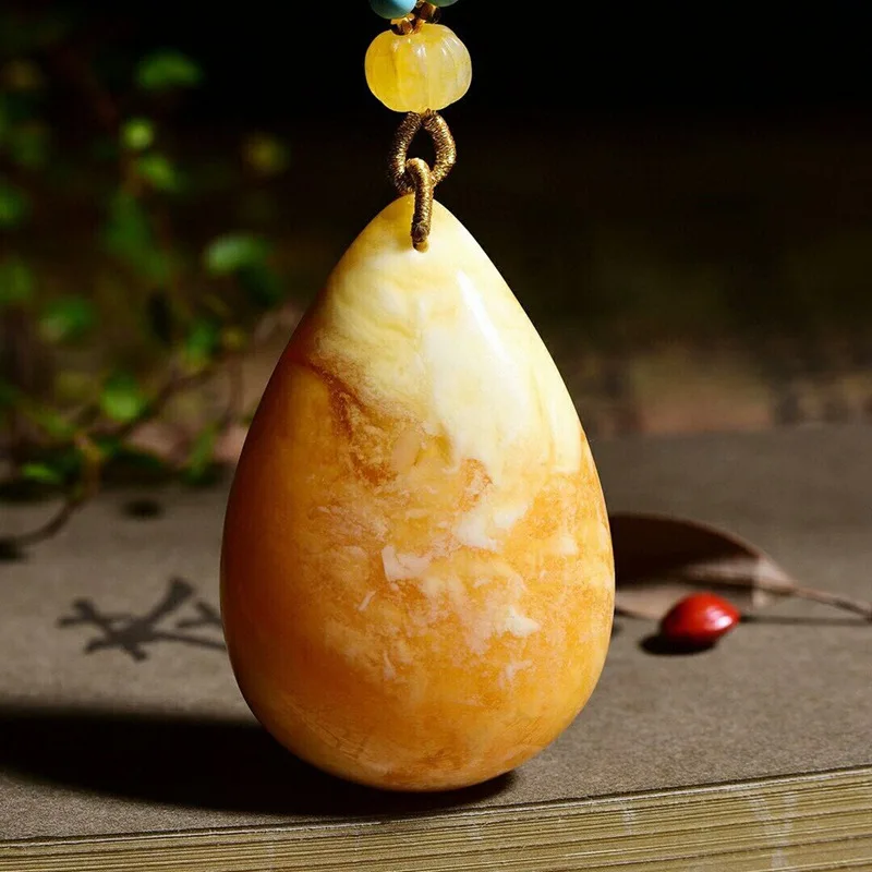 Porcelain white flower honey wax water drop pendant male and female students sweater necklace pendant long autumn and winter
Porcelain white flower honey wax water drop pendant male and female students sweater necklace pendant long autumn and winter